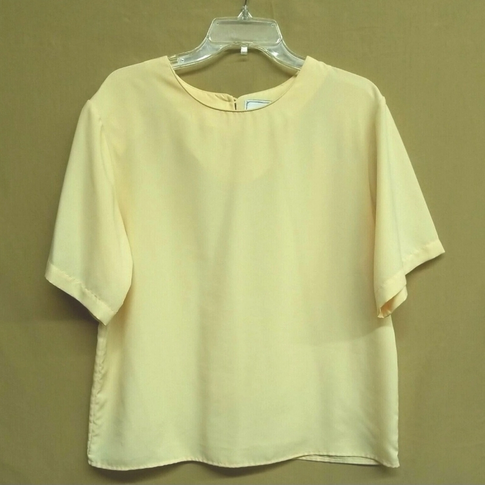 Chandler Hill Womens Vintage Blouse Yellow Short Sleeved  See Measurements